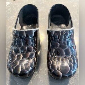 Dansko Black and Gray clogs